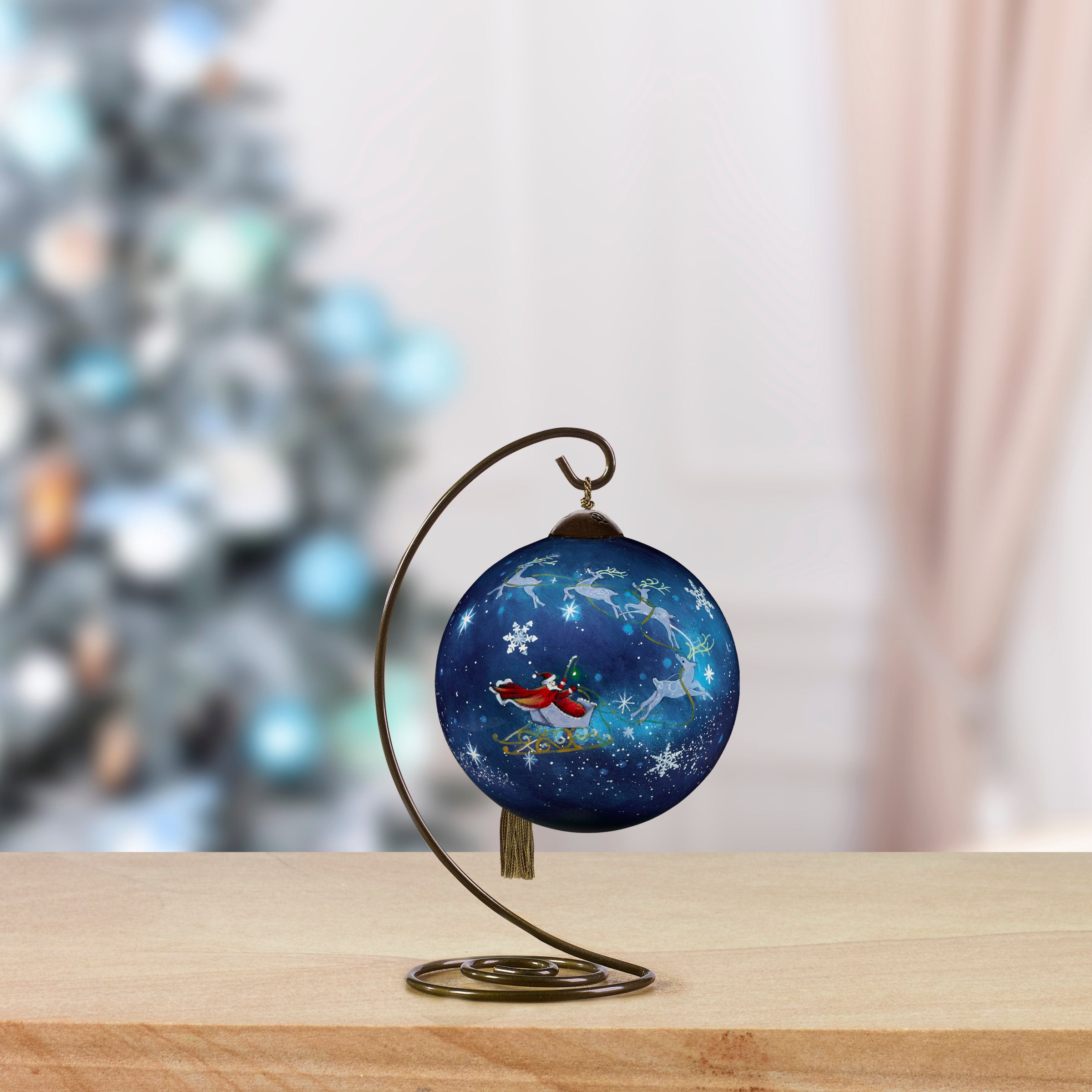 A Flight Through The Night Ornament – Ne'Qwa Art